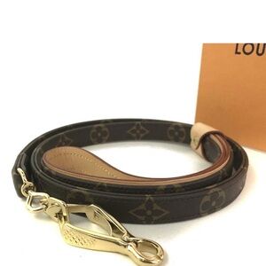 LOUIS VUITTON Monogram Dog Leash PM